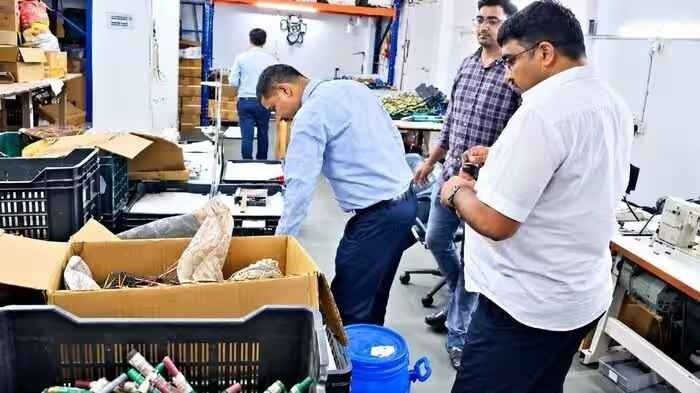 मोदीनगर में फूड सप्लीमेंट्स पर बड़ी कार्रवाई