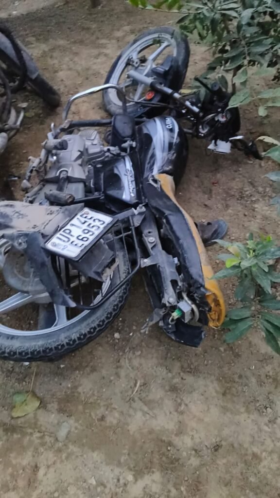 Road Accident on Hapur-Modinagar Road