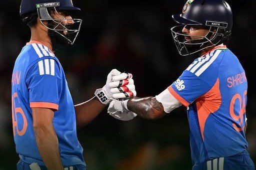 India Beat New Zealand by 4 Wickets